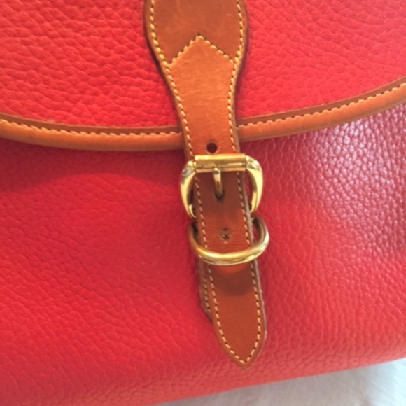 Vintage Red Dooney & Bourke Bag 🥰 - Picture 3 of 5